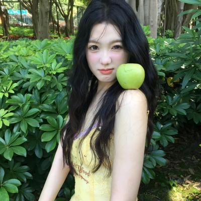 娜希德