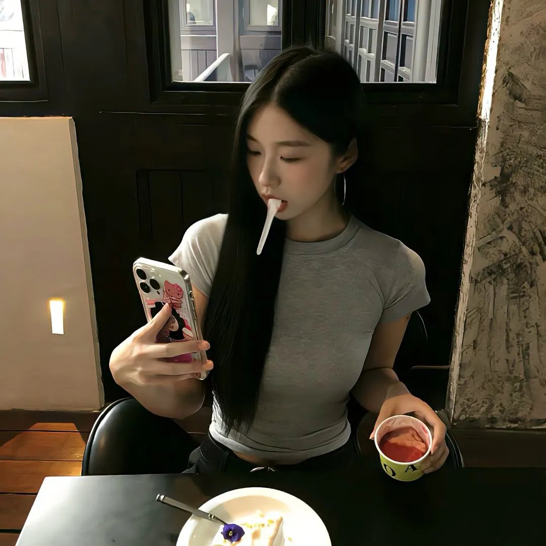 卡门和罗拉